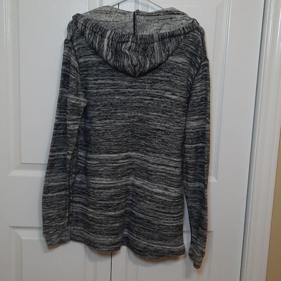 American Eagle Vintage sweater with‎ hood, small - Picture 2 of 9